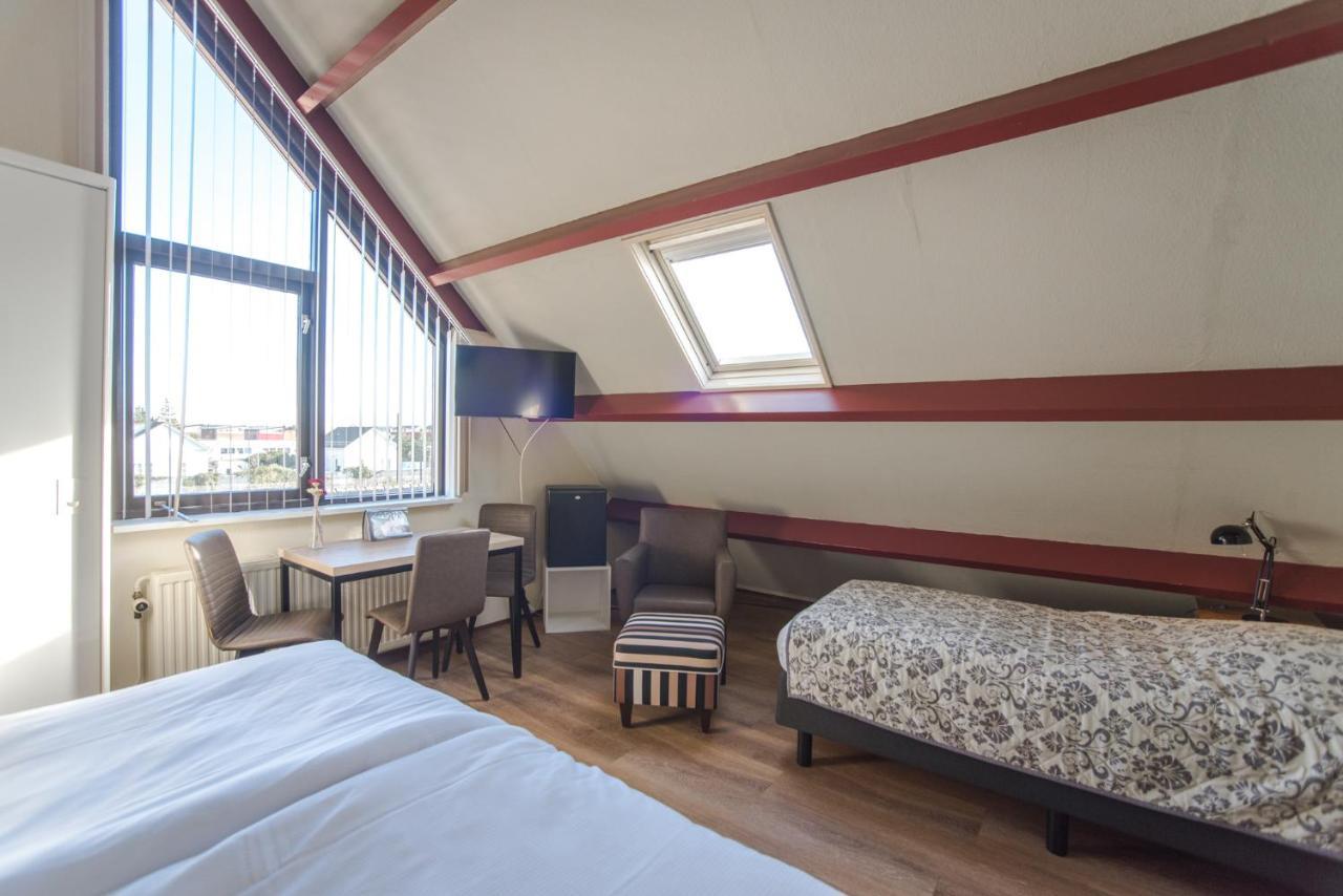 Triple Room,769804354:JPEG