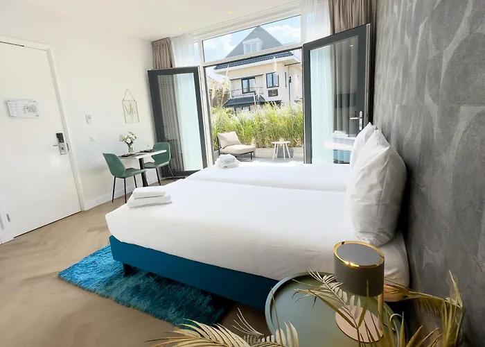 Boutique Hotel At Sea