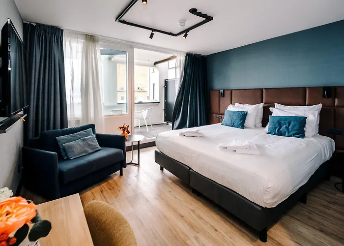 Amsterdam Beach Hotel